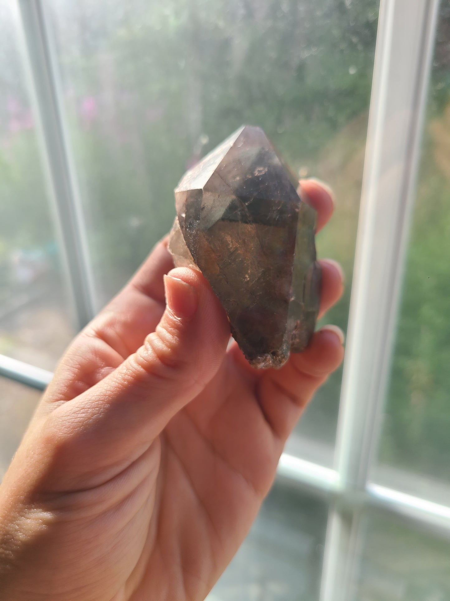 Rare Chloride Quartz Phantom point