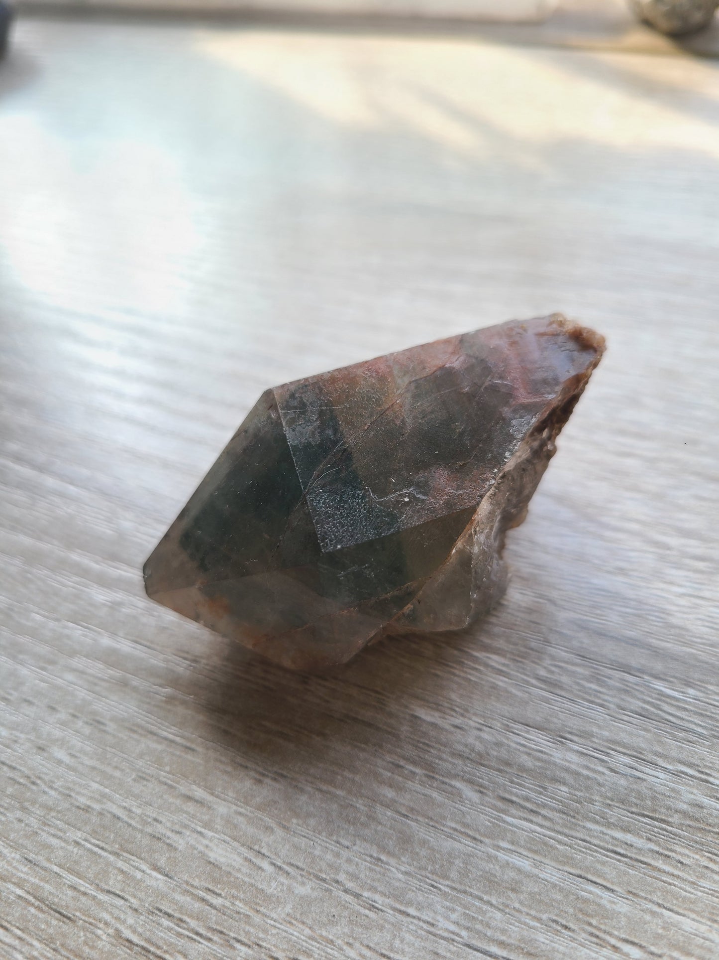 Rare Chloride Quartz Phantom point