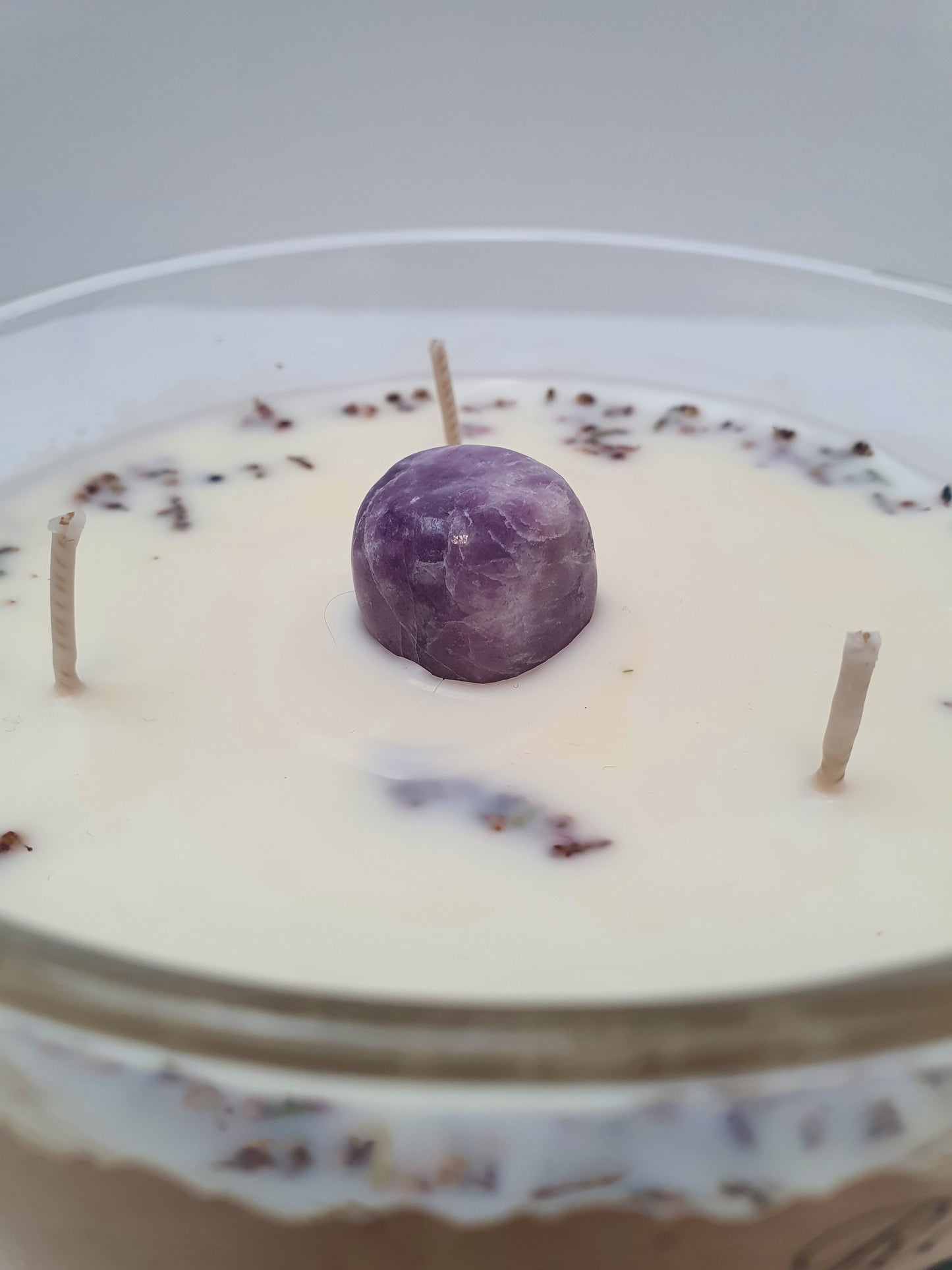 RELAX bowl candle with Lepidolite